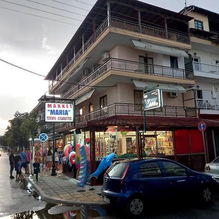 Olympiakí Aktí Μαρου Rooms מראה חיצוני תמונה